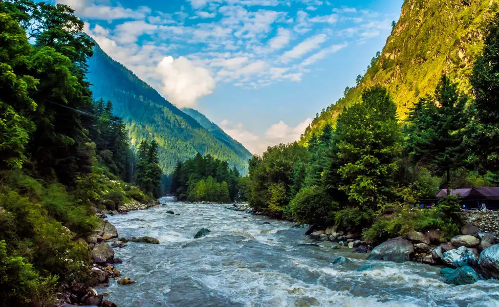 Read more about the article Kheerganga Trek, The way to heaven Travel Guide 2026: Best Places, Tips & Budget Planning